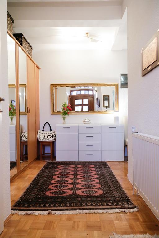 Guest House Visoko Buitenkant foto